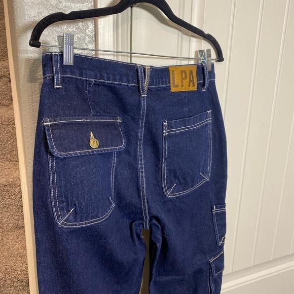 LPA Bea Mid Rise Barrel Cargo in Indigo Dark Rinse
Revolve - Picture 10 of 14